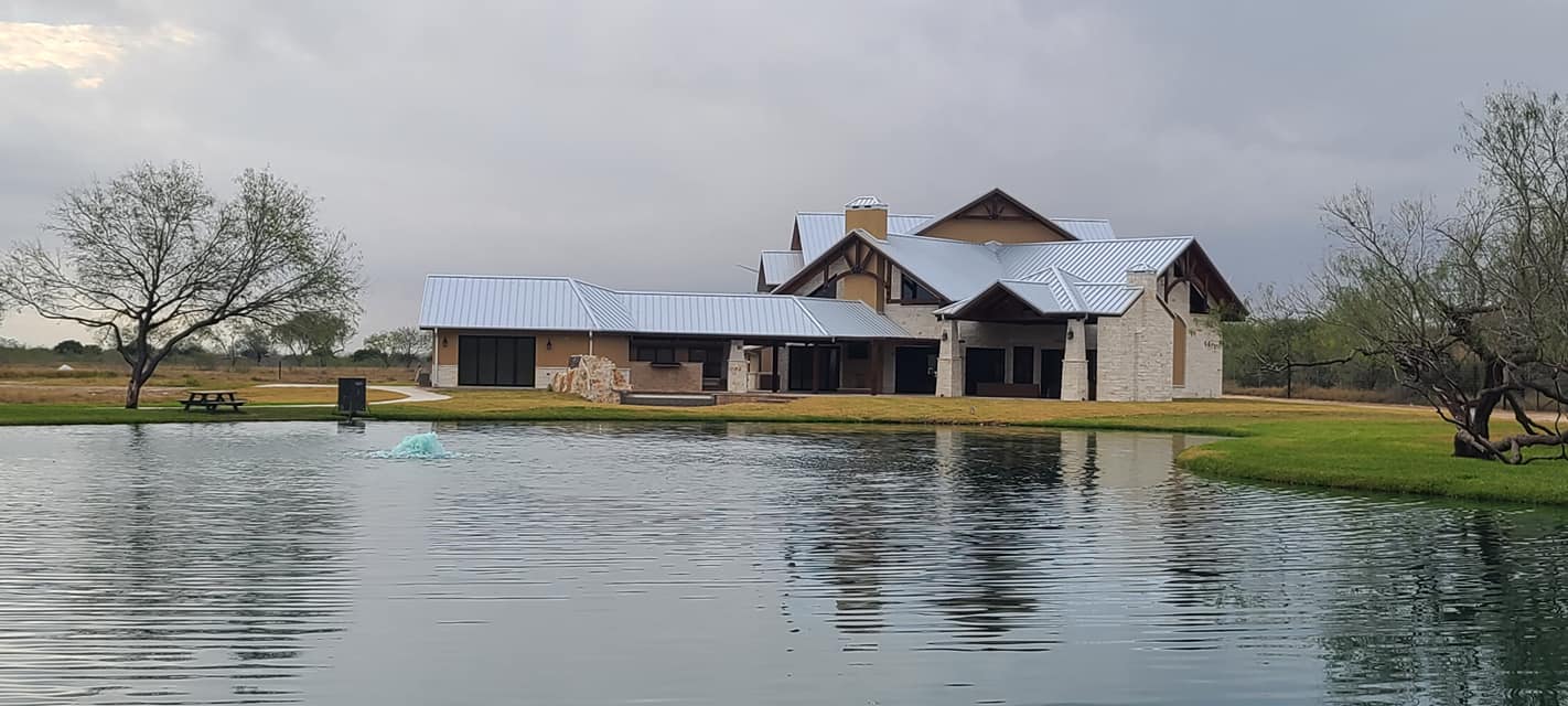 A view of El Monte Gringo Ranch lodge overlooking the lake